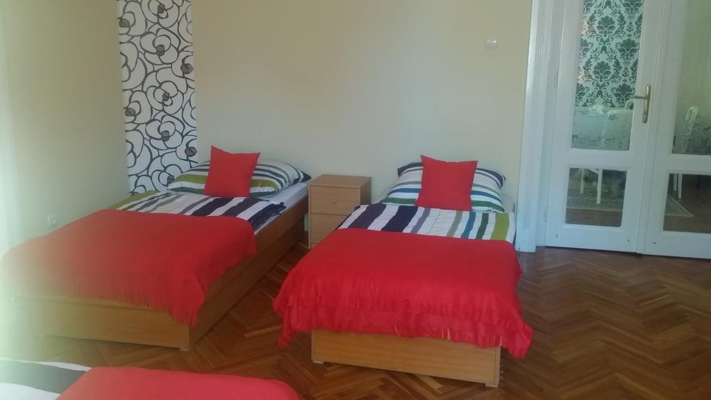Horvath Apartmanhaz Kaposvár Exterior foto